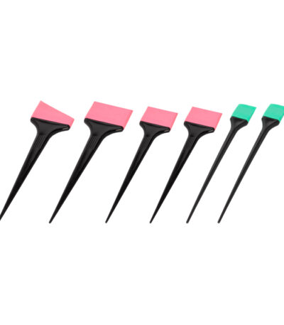 Set of silicone brushes for applying paints